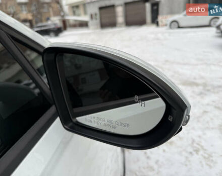 Белый Фольксваген Гольф, объемом двигателя 1.8 л и пробегом 111 тыс. км за 17000 $, фото 20 на Automoto.ua