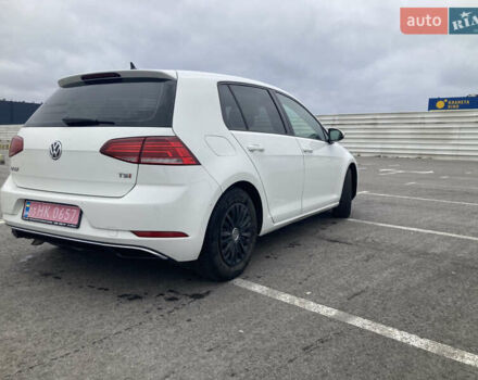 Білий Фольксваген Гольф, об'ємом двигуна 1.8 л та пробігом 157 тис. км за 13000 $, фото 1 на Automoto.ua