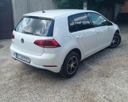 Белый Фольксваген Гольф, объемом двигателя 1 л и пробегом 30 тыс. км за 14200 $, фото 3 на Automoto.ua