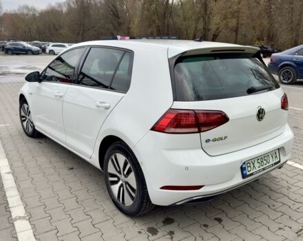 Белый Фольксваген Гольф, объемом двигателя 0 л и пробегом 50 тыс. км за 11500 $, фото 4 на Automoto.ua