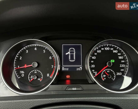 Белый Фольксваген Гольф, объемом двигателя 1.4 л и пробегом 97 тыс. км за 14800 $, фото 8 на Automoto.ua