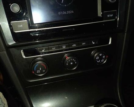 Белый Фольксваген Гольф, объемом двигателя 1 л и пробегом 30 тыс. км за 14200 $, фото 22 на Automoto.ua