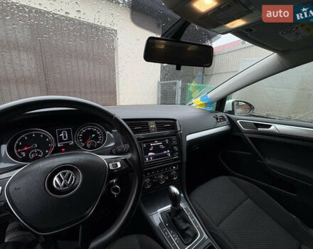 Белый Фольксваген Гольф, объемом двигателя 1.4 л и пробегом 97 тыс. км за 14800 $, фото 6 на Automoto.ua