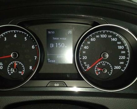 Белый Фольксваген Гольф, объемом двигателя 1 л и пробегом 30 тыс. км за 14200 $, фото 23 на Automoto.ua