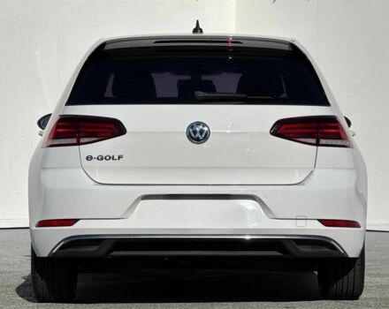 Белый Фольксваген Гольф, объемом двигателя 0 л и пробегом 48 тыс. км за 3200 $, фото 5 на Automoto.ua