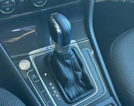 Белый Фольксваген Гольф, объемом двигателя 0 л и пробегом 46 тыс. км за 4500 $, фото 6 на Automoto.ua