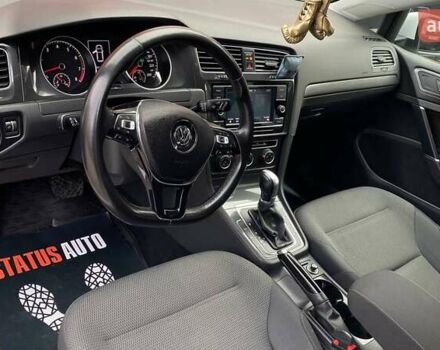 Белый Фольксваген Гольф, объемом двигателя 1.8 л и пробегом 105 тыс. км за 13000 $, фото 11 на Automoto.ua