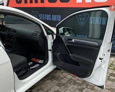 Белый Фольксваген Гольф, объемом двигателя 1.8 л и пробегом 105 тыс. км за 13000 $, фото 31 на Automoto.ua