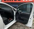 Белый Фольксваген Гольф, объемом двигателя 1.8 л и пробегом 105 тыс. км за 13000 $, фото 31 на Automoto.ua
