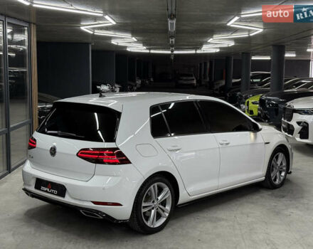 Белый Фольксваген Гольф, объемом двигателя 1.6 л и пробегом 157 тыс. км за 16500 $, фото 9 на Automoto.ua