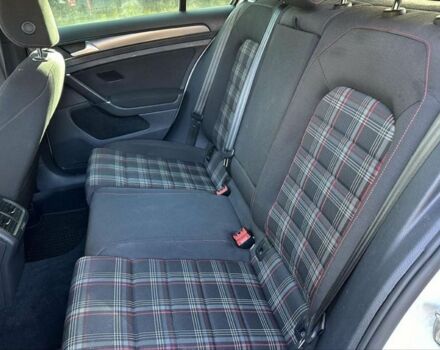 Белый Фольксваген Гольф, объемом двигателя 0 л и пробегом 101 тыс. км за 8800 $, фото 8 на Automoto.ua