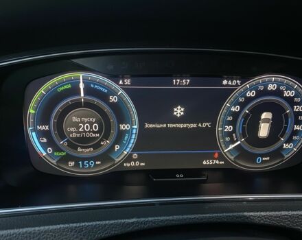 Белый Фольксваген Гольф, объемом двигателя 0 л и пробегом 67 тыс. км за 13100 $, фото 7 на Automoto.ua