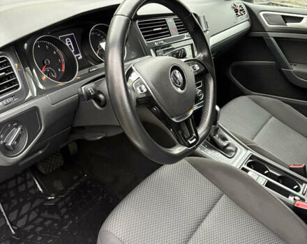 Белый Фольксваген Гольф, объемом двигателя 1.4 л и пробегом 97 тыс. км за 14800 $, фото 10 на Automoto.ua