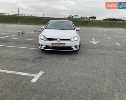 Білий Фольксваген Гольф, об'ємом двигуна 1.8 л та пробігом 157 тис. км за 13000 $, фото 2 на Automoto.ua