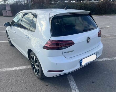 Белый Фольксваген Гольф, объемом двигателя 0 л и пробегом 165 тыс. км за 12500 $, фото 2 на Automoto.ua