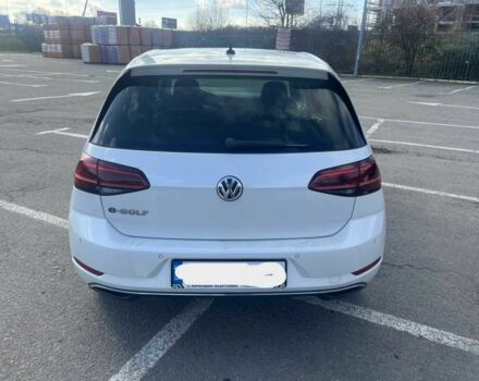 Белый Фольксваген Гольф, объемом двигателя 0 л и пробегом 165 тыс. км за 12500 $, фото 4 на Automoto.ua