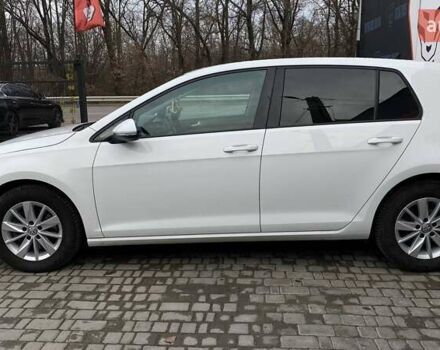 Белый Фольксваген Гольф, объемом двигателя 1.8 л и пробегом 105 тыс. км за 13000 $, фото 3 на Automoto.ua