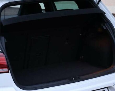 Белый Фольксваген Гольф, объемом двигателя 1.97 л и пробегом 206 тыс. км за 21300 $, фото 38 на Automoto.ua