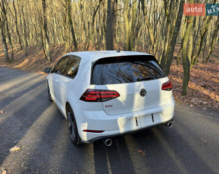 Белый Фольксваген Гольф, объемом двигателя 1.98 л и пробегом 95 тыс. км за 26900 $, фото 11 на Automoto.ua