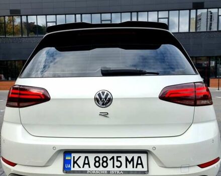 Белый Фольксваген Гольф, объемом двигателя 1.99 л и пробегом 111 тыс. км за 30000 $, фото 8 на Automoto.ua