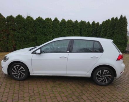 Белый Фольксваген Гольф, объемом двигателя 1.6 л и пробегом 89 тыс. км за 9900 $, фото 4 на Automoto.ua