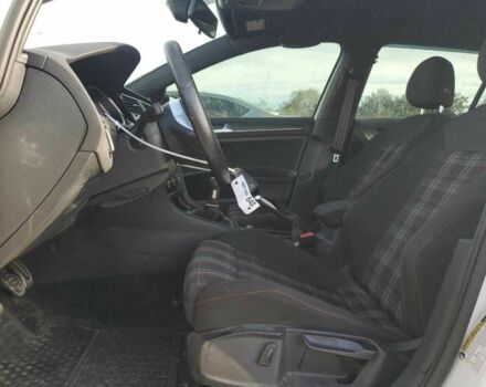 Белый Фольксваген Гольф, объемом двигателя 2 л и пробегом 45 тыс. км за 3500 $, фото 6 на Automoto.ua