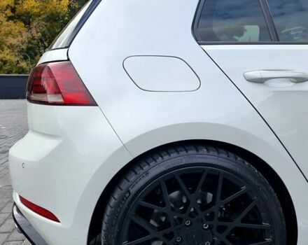 Белый Фольксваген Гольф, объемом двигателя 1.99 л и пробегом 111 тыс. км за 30000 $, фото 7 на Automoto.ua