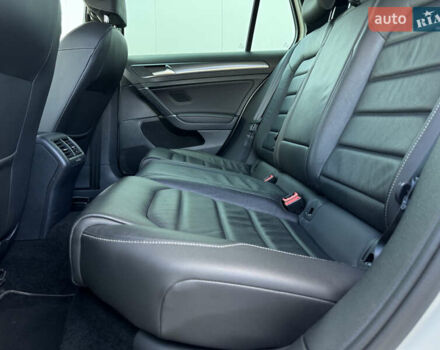 Білий Фольксваген Гольф, об'ємом двигуна 1.97 л та пробігом 206 тис. км за 20999 $, фото 21 на Automoto.ua