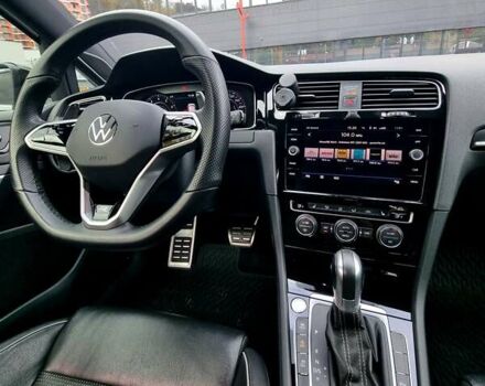 Белый Фольксваген Гольф, объемом двигателя 1.99 л и пробегом 111 тыс. км за 30000 $, фото 16 на Automoto.ua