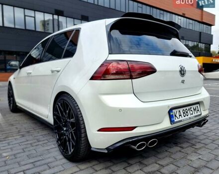 Белый Фольксваген Гольф, объемом двигателя 1.99 л и пробегом 111 тыс. км за 30000 $, фото 5 на Automoto.ua