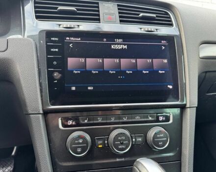 Белый Фольксваген Гольф, объемом двигателя 0 л и пробегом 102 тыс. км за 12200 $, фото 20 на Automoto.ua