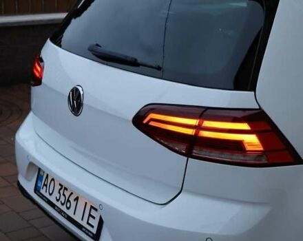 Белый Фольксваген Гольф, объемом двигателя 1.97 л и пробегом 206 тыс. км за 21300 $, фото 8 на Automoto.ua