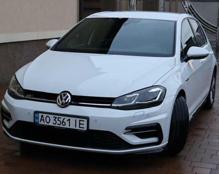 Белый Фольксваген Гольф, объемом двигателя 1.97 л и пробегом 206 тыс. км за 21300 $, фото 16 на Automoto.ua