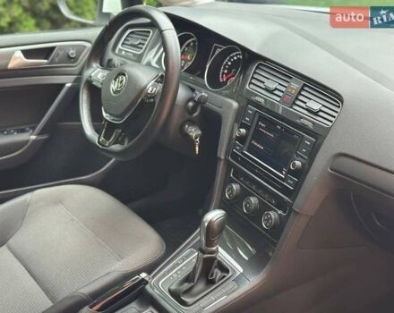 Білий Фольксваген Гольф, об'ємом двигуна 1.4 л та пробігом 95 тис. км за 15700 $, фото 2 на Automoto.ua