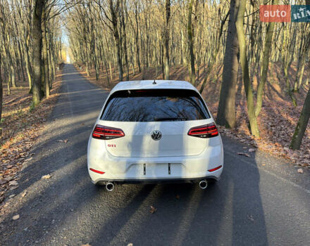 Белый Фольксваген Гольф, объемом двигателя 1.98 л и пробегом 95 тыс. км за 26900 $, фото 8 на Automoto.ua