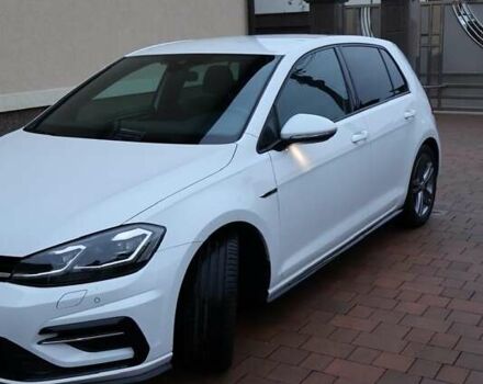 Белый Фольксваген Гольф, объемом двигателя 1.97 л и пробегом 206 тыс. км за 21300 $, фото 4 на Automoto.ua