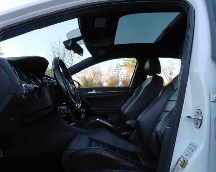 Белый Фольксваген Гольф, объемом двигателя 2 л и пробегом 33 тыс. км за 9900 $, фото 9 на Automoto.ua