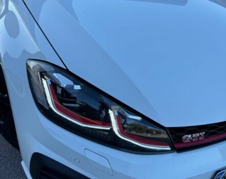 Білий Фольксваген Гольф, об'ємом двигуна 2 л та пробігом 98 тис. км за 17500 $, фото 3 на Automoto.ua