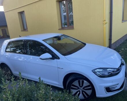 Белый Фольксваген Гольф, объемом двигателя 0 л и пробегом 92 тыс. км за 15299 $, фото 4 на Automoto.ua