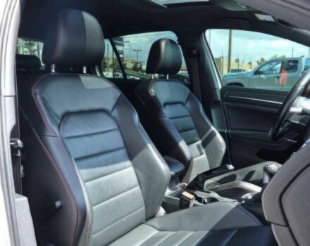 Белый Фольксваген Гольф, объемом двигателя 2 л и пробегом 42 тыс. км за 3250 $, фото 9 на Automoto.ua