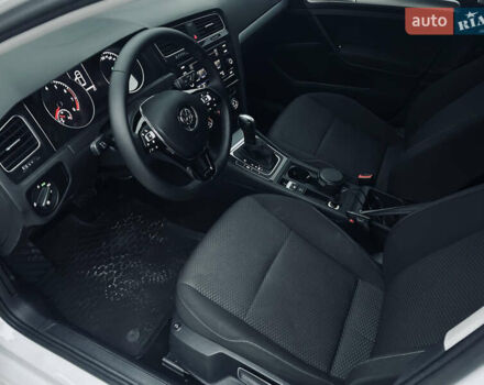 Білий Фольксваген Гольф, об'ємом двигуна 1.4 л та пробігом 87 тис. км за 16500 $, фото 11 на Automoto.ua