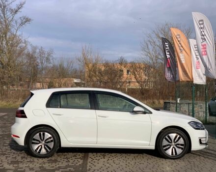 Белый Фольксваген Гольф, объемом двигателя 0 л и пробегом 73 тыс. км за 13955 $, фото 7 на Automoto.ua