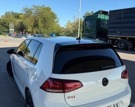 Білий Фольксваген Гольф, об'ємом двигуна 2 л та пробігом 98 тис. км за 17500 $, фото 2 на Automoto.ua