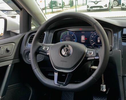 Белый Фольксваген Гольф, объемом двигателя 0 л и пробегом 73 тыс. км за 13955 $, фото 14 на Automoto.ua