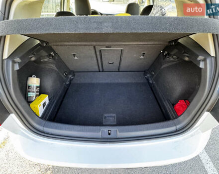 Білий Фольксваген Гольф, об'ємом двигуна 1.4 л та пробігом 95 тис. км за 19000 $, фото 18 на Automoto.ua