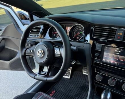 Білий Фольксваген Гольф, об'ємом двигуна 2 л та пробігом 98 тис. км за 17500 $, фото 13 на Automoto.ua