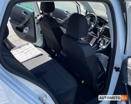 Белый Фольксваген Гольф, объемом двигателя 1.4 л и пробегом 52 тыс. км за 22500 $, фото 16 на Automoto.ua