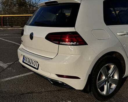 Білий Фольксваген Гольф, об'ємом двигуна 1.4 л та пробігом 95 тис. км за 19000 $, фото 7 на Automoto.ua