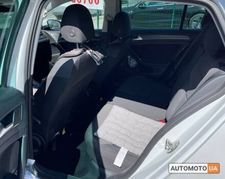 Белый Фольксваген Гольф, объемом двигателя 1.4 л и пробегом 52 тыс. км за 22500 $, фото 15 на Automoto.ua