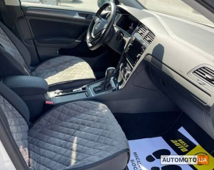 Белый Фольксваген Гольф, объемом двигателя 1.4 л и пробегом 52 тыс. км за 22500 $, фото 12 на Automoto.ua